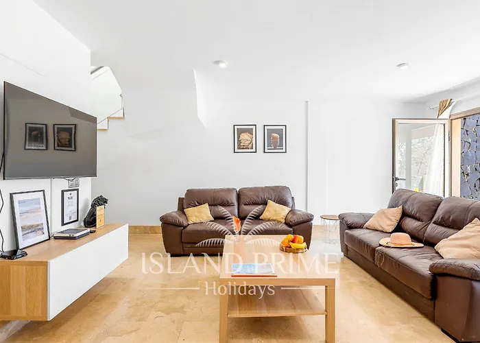 Дом отдыха Modern Townhouse In Seaside Complex In Amarilla Golf Sbv48