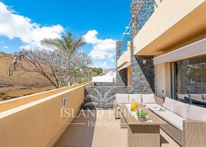 펜션 Modern Townhouse In Seaside Complex In Amarilla Golf Sbv48 산미겔데아보나