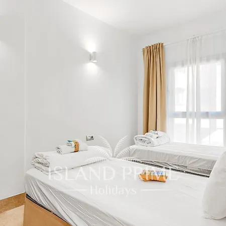 Prázdninový dům Modern Townhouse In Seaside Complex In Amarilla Golf Sbv48 *