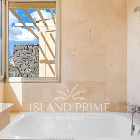 Modern Townhouse In Seaside Complex In Amarilla Golf Sbv48 *