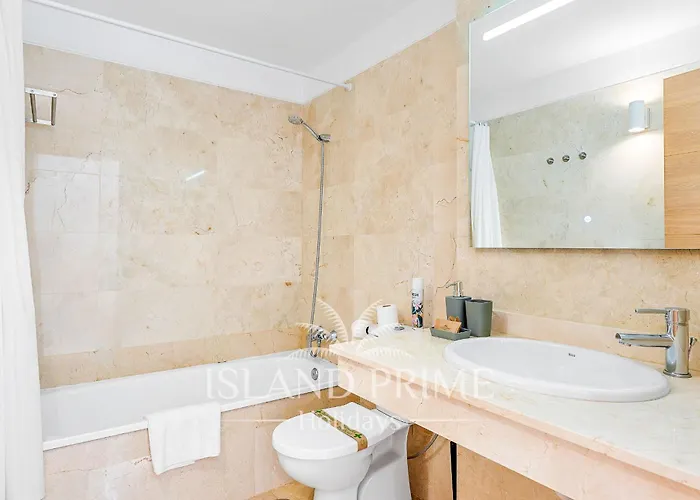 Modern Townhouse In Seaside Complex In Amarilla Golf Sbv48