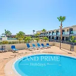 Semesterbostad Modern Townhouse In Seaside Complex In Amarilla Golf Sbv48